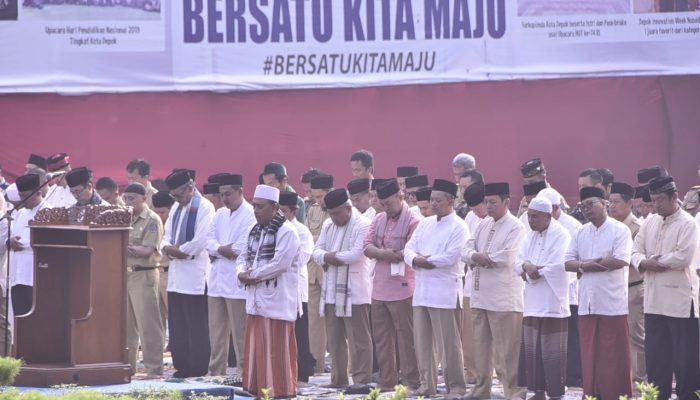 Minta Hujan, Wali Kota Pimpin Salat Istisqo