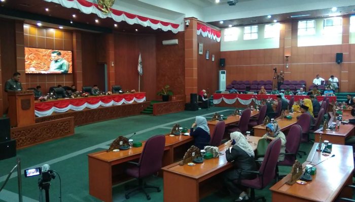 Molor 1 Jam, Rapat Paripurna Penyampaian Nota Keuangan 2020