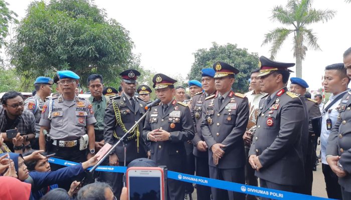 Cairkan Suasana, Kapolri Idham Azis Lontarkan Pantun Kuno Ini