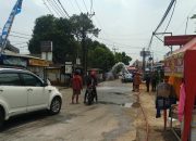 Diduga Konslet, Kabel Tiang Listrik di Beji Terbakar