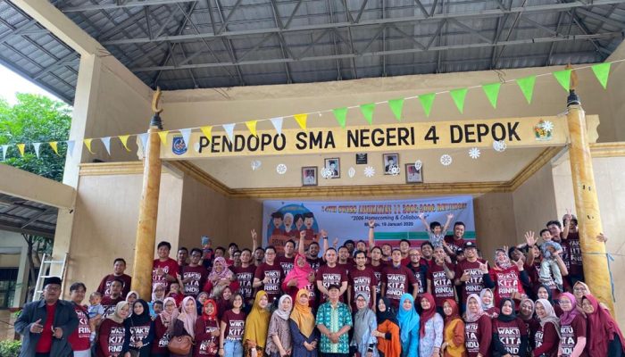 14 Tahun Tidak Bertemu, Alumni SMAN 4 (SWISS) Berbagi Donasi untuk Junior