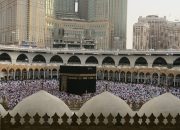 Umrah Tertunda Gegara Corona, Biro Travel Jangan Minta Tambahan ke Jemaah