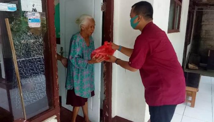 Sambut HUT Depok, Partai Gelora Bagikan 5.000 Sembako