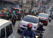 Tiap Hari Macet Jalan Raya Sawangan Depok Jadi PR