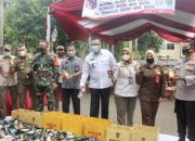 Pemkot Depok Musnahkan Ribuan Botol Minuman Beralkohol