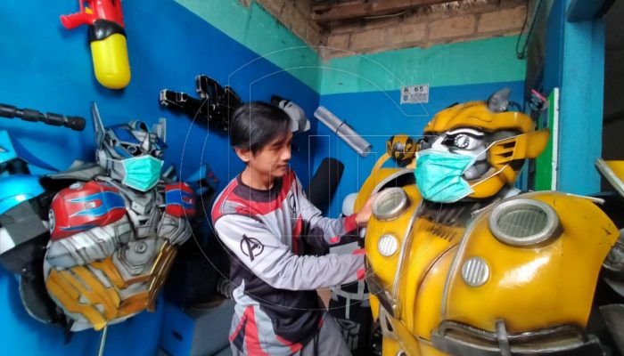 Dari Pengamen Jalan, Purbo Produksi Kostum Superhero Hasilnya Luar Biasa