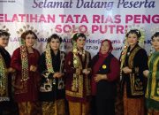 Mantapkan Kemampuan Make Up Pengantin Solo, Perias Depok Ikuti Pelatihan