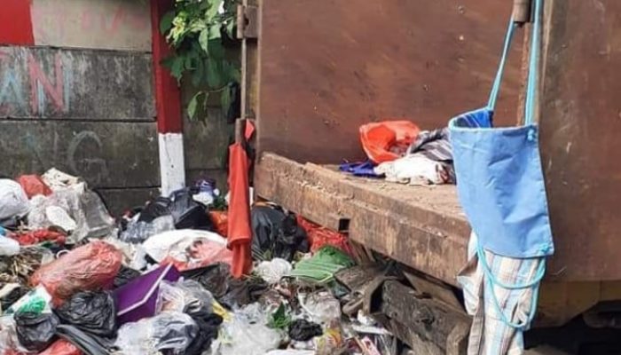 Tega! Warga Temukan Mayat Bayi di Truk Sampah Depok