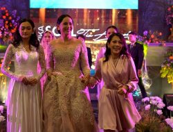 Trend Gaun Pengantin 2022, Malathi Usung Elektric Pastel