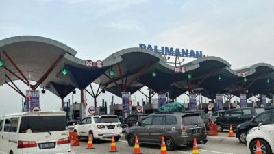 Tercatat, Belasan Ribu Kendaraan Lintasi GT Palimanan per 3 Jam