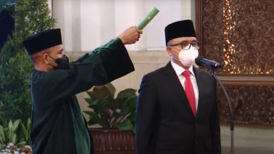 Lantik Menteri PANRB, Presiden Percepat Reformasi Birokrasi