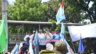 Wakili Istana, Kasetpres Temui Pengunjuk Rasa