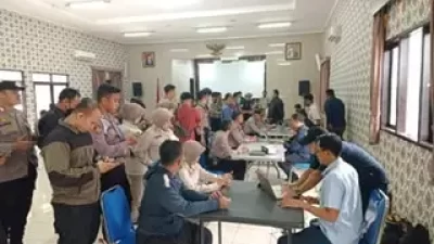 Disdukcapil Beri Pelayanan IKD di Polrestro Depok