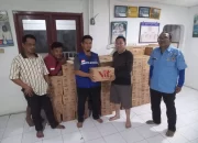 Dinsos Depok Distribusikan 1.050 Dus Air Minum