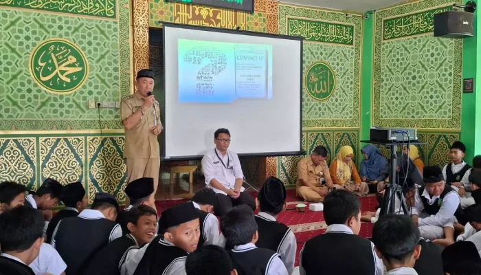 Edukasi Pelajar Bahaya Napza, Lurah Mampang Gandeng BNN Depok